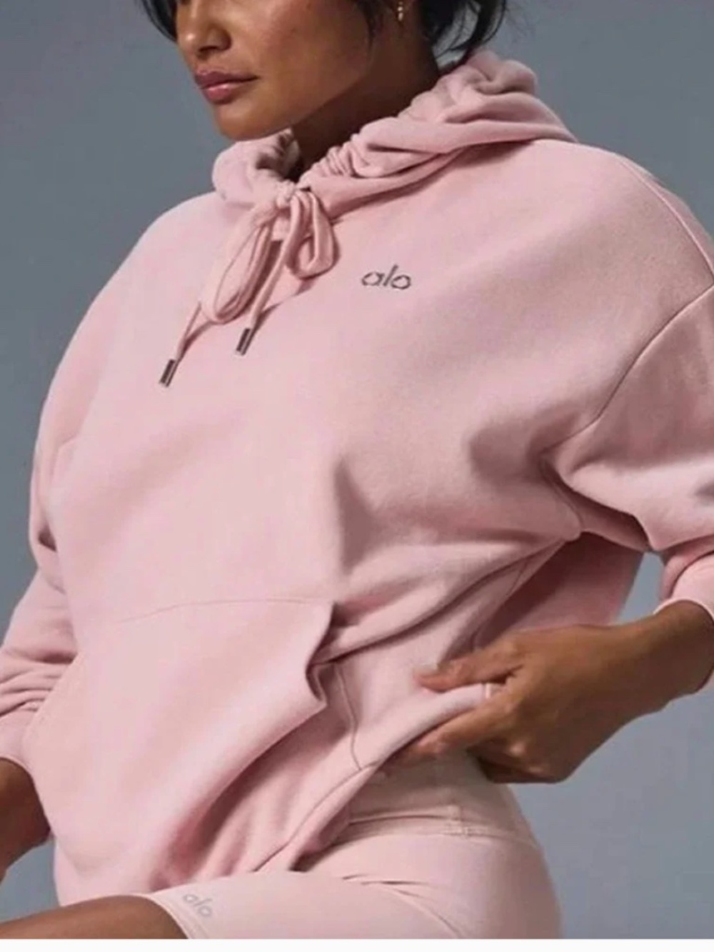 NWT Alo Yoga Accolade Ballet Pink Hoodie - Picture 2 of 3